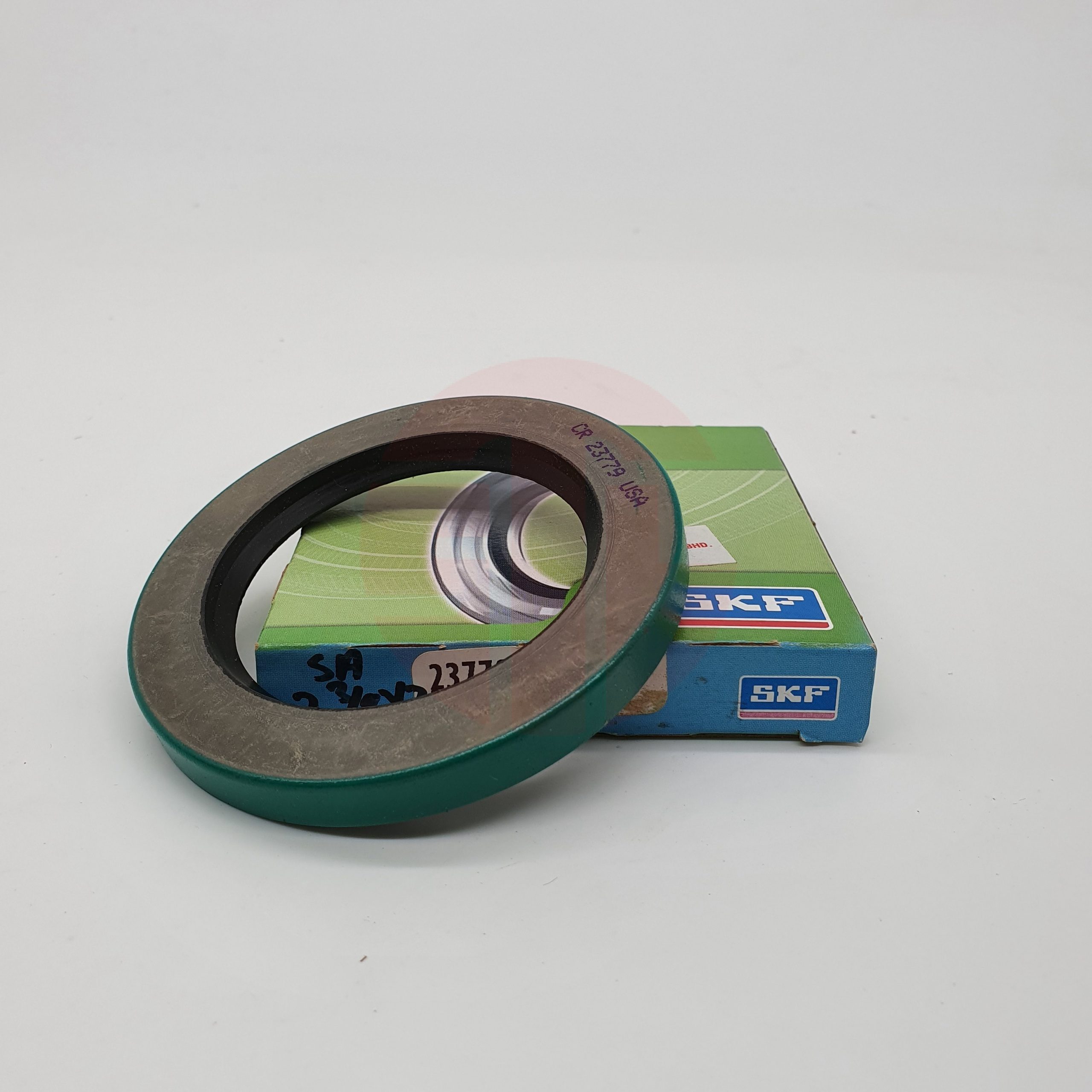 OIL SEAL SKF CR 23779